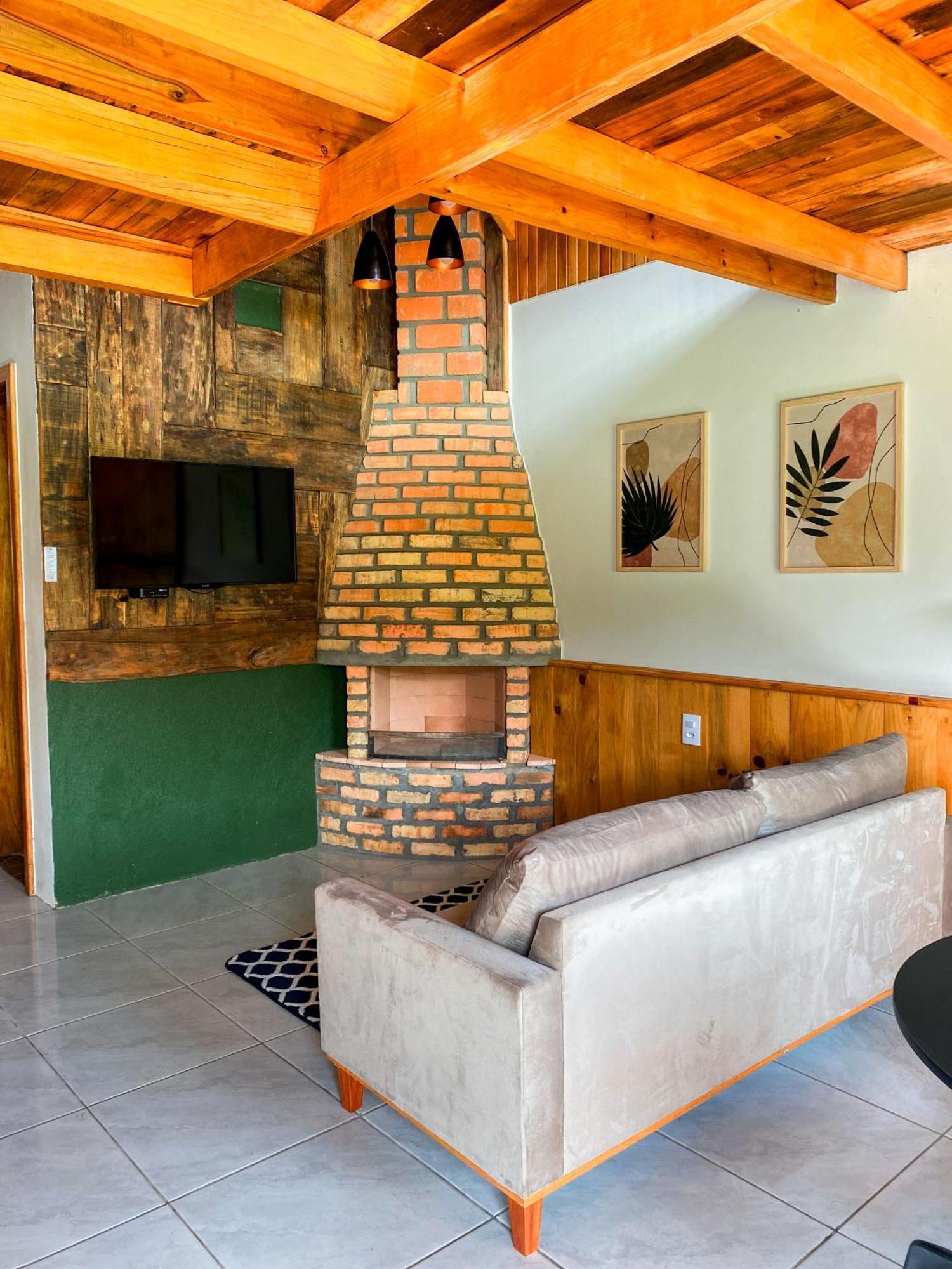 أوروبيسي Pousada Rural Pavao - Suites E Chales المظهر الخارجي الصورة